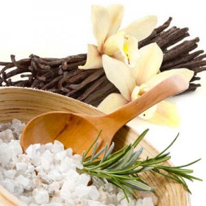 Vanilla Scented Bath Salt Crystals - 2 lbs