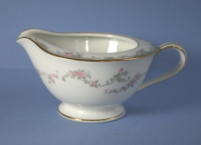 Noritake Windsor Creamer