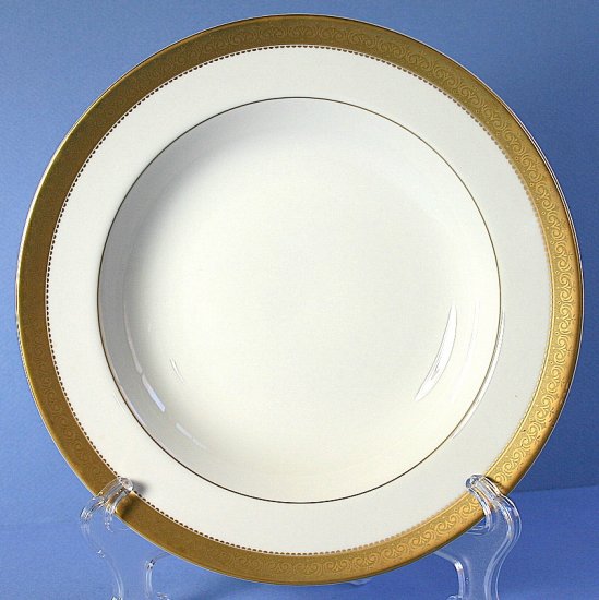 Mikasa Gold Crown Rim Soup Bowl