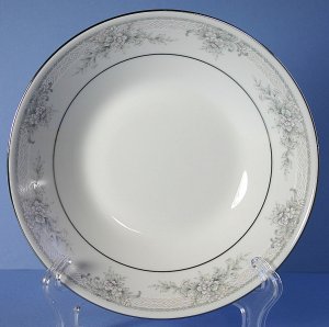 NORITAKE VINTAGE ROSE at Replacements,
Ltd