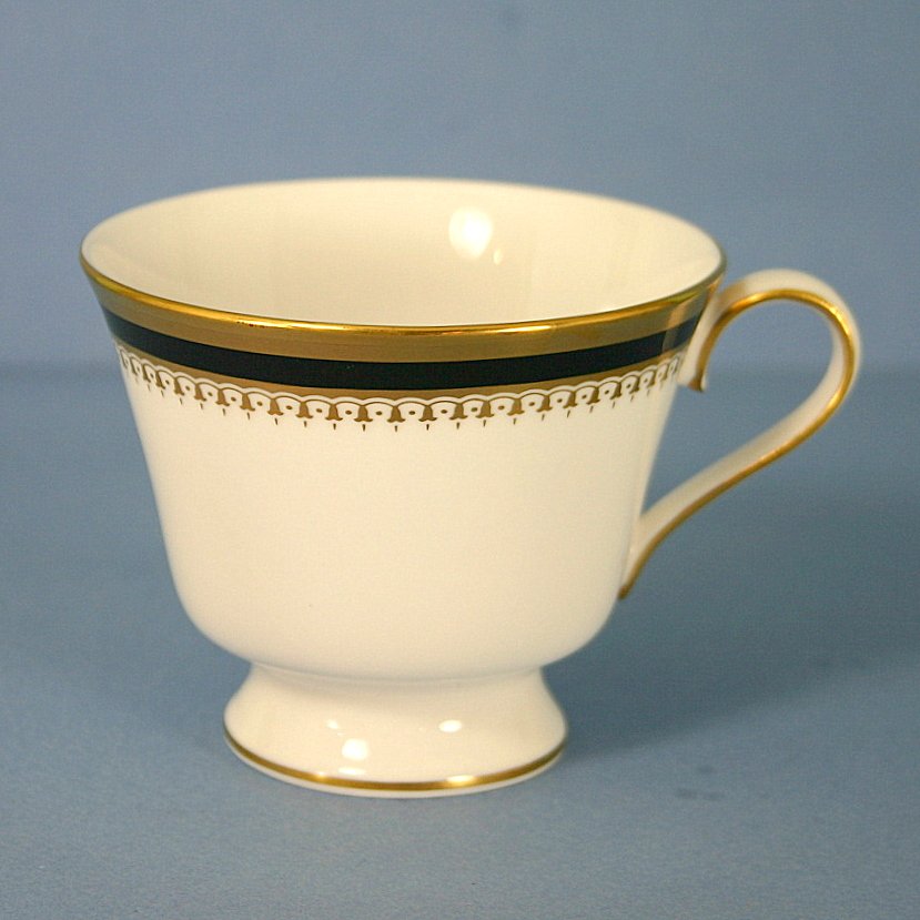 Spode Knightsbridge Black Footed Cup