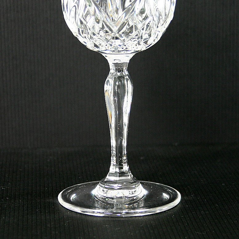 Royal Crystal Rock Opera Wine Glass 9121