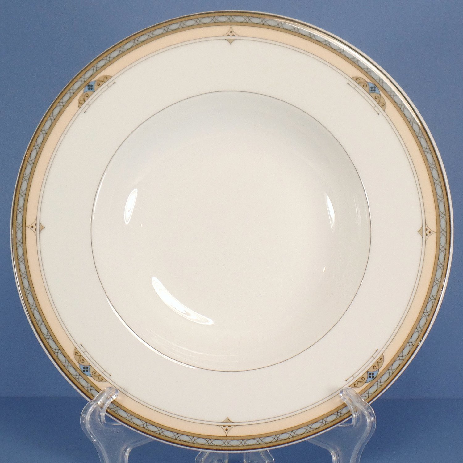 Villeroy & Boch Cavalier Rim Soup Bowl