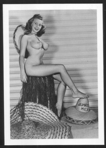 DAGMAR TOPLESS NUDE POSE NEW REPRINT 5X7    #007