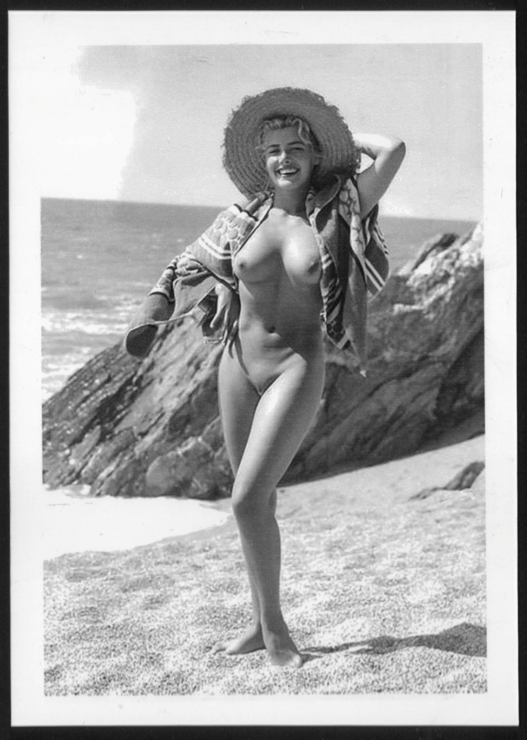 Nancy roberts topless nude new reprint photo 5X7 #2.