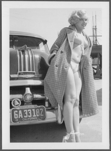 MARILYN MONROE BUSTY BOSOMY WHITE BIKINI POSE NEW REPRINT  5X7 #12