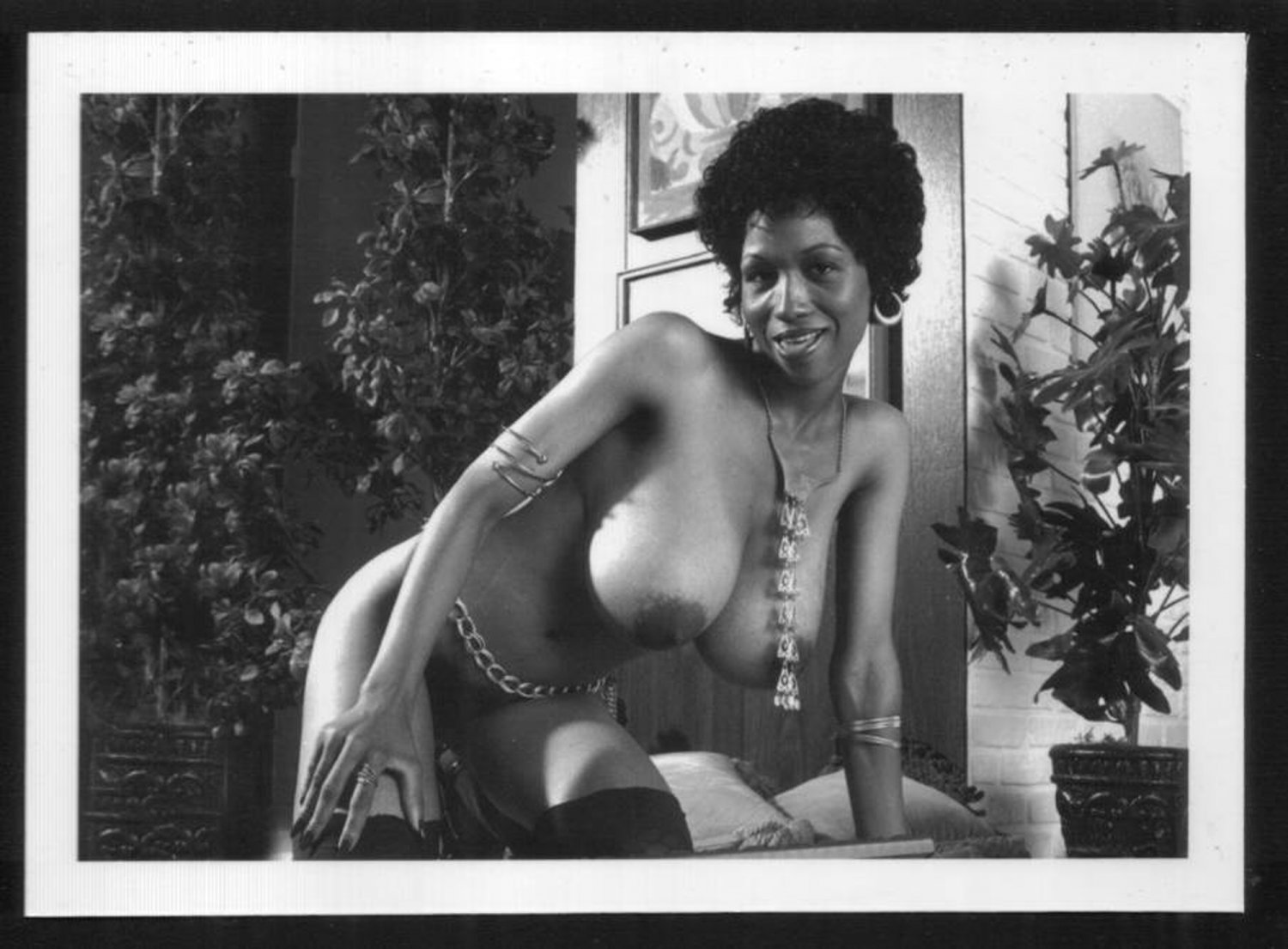 Ebony Model Sylvia McFarland Posed Nude For This Cool Shot. 