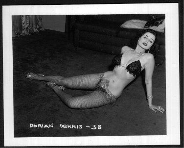 STRIPPER DORIAN DENNIS BUSTY BOSOMY POSE NEW REPRINT 5 X 7 #38