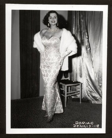 STRIPPER DORIAN DENNIS BUSTY BOSOMY POSE NEW REPRINT 5 X 7 #118