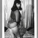 BETTY PAGE TOTALLY NUDE BREASTS REARVU NEW REPRINT 5X7  #570