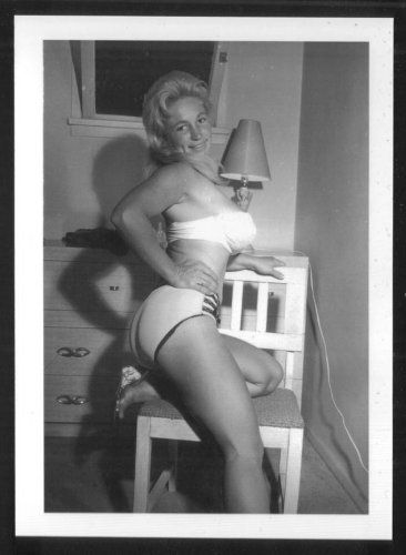 VIRGINIA BELL BUSTY IN WHITE BRA PANTIES POSE NEW REPRINT 5 X 7 #115