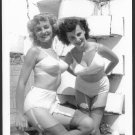 DONNA BROWN & BOBBIE REYNOLDS POSE AT SPIDERPOOL 5X7 REPRINT #64