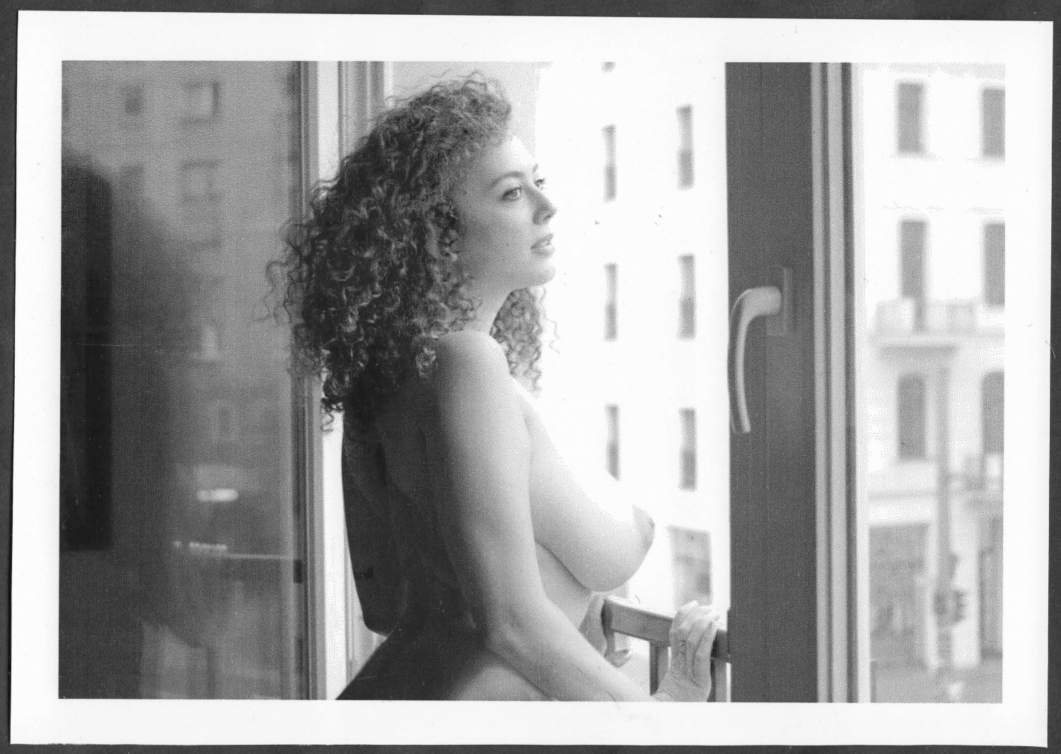 Leila lowfire topless nude huge breasts 5X7 reprint #14.