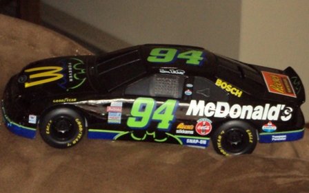 Bill Elliott Thunderbat 94 Mcdonalds 1 24 Diecast Stock Car Replica Piggy Bank With Key 1995 In Box