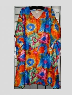 10x - Short Sleeve V-neck - RED/GREEN/BLUE TIE-DYE