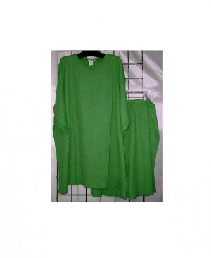8X - Crew Neck Ribbed Shorts Set - GREEN