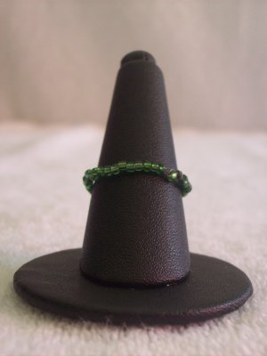 Simple ring, dark green