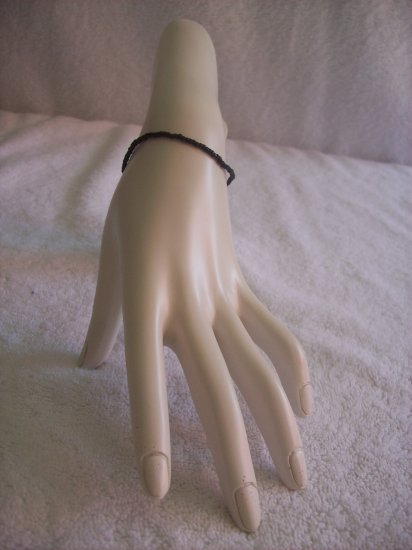 Beaded bracelet, black