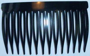 Black plastic sidecomb