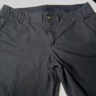 Abercrombie & Fitch Women's Navy Lightweight Capris Sz 8 Free Shipping