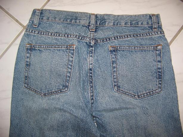 WOMEN'S GAP LOW RISE FLARE JEANS SIZE 2 W28xL31