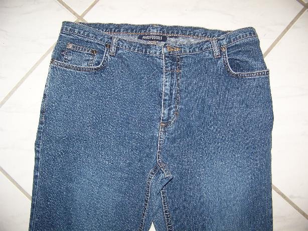 WOMEN'S AEROPOSTALE FLARED STRETCHED JEANS W32xL31