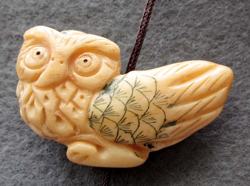 Ox Bone Carved Owl Pendant Bead 33mm*20mm T2375