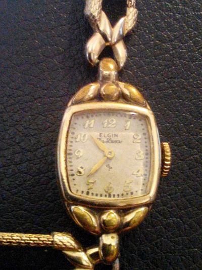 vintage elgin women's watch value