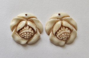 2 Carved Bone 20mm Magnolia Blossom Pendant Beads