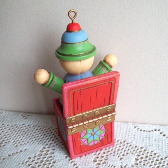 1977 Hallmark Jack in the Box Yesteryears Christmas Ornament