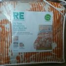 Room Essentials XL Twin Reversible 5 Piece College Student Dorm Bedding Set