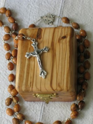 Olive Wood Box & Pewter Rosary From The Holy Land