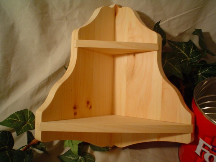 UNFINISHED WOOD CORNER SHELFREADY TO PAINTNEW ITEM!