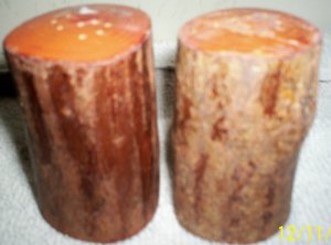 ROUND WOODEN LOG SALT & PEPPER SHAKER SET