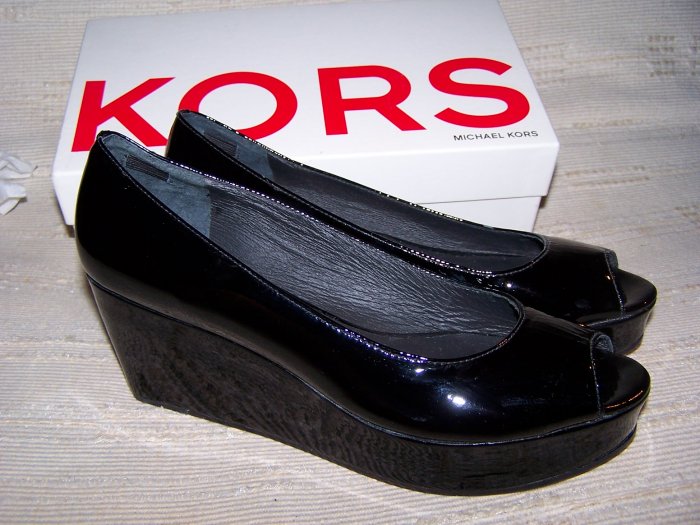 michael kors black patent leather sneakers