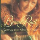 Bego, Mark. Bonnie Raitt: Just In The Nick Of Time