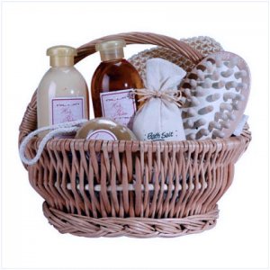 GINGER THERAPY BATH & BODY GIFT BASKET