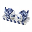 KISSING FISH SALT & PEPPER SET