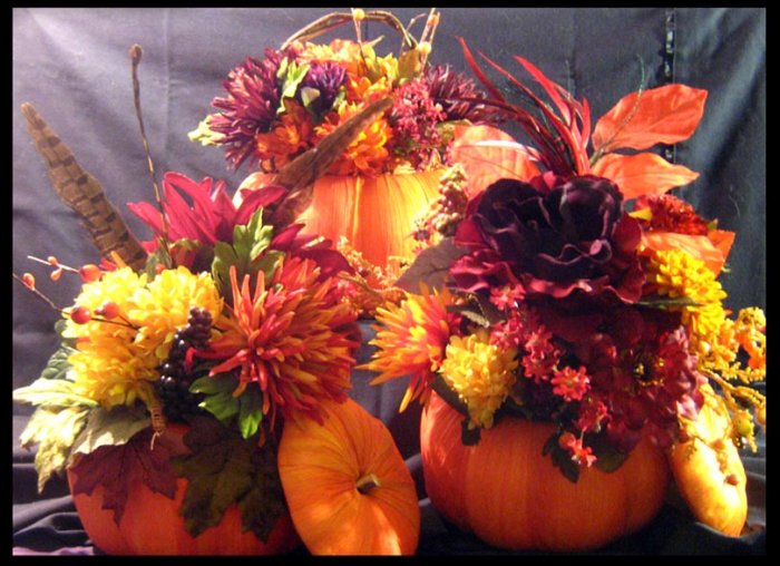 Fall Raffia Pumpkin Centerpiece