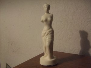 Venus DeMilo candle