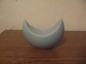 Moon candle