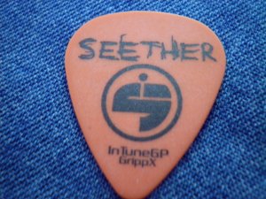 Seethe outlets guitar pic