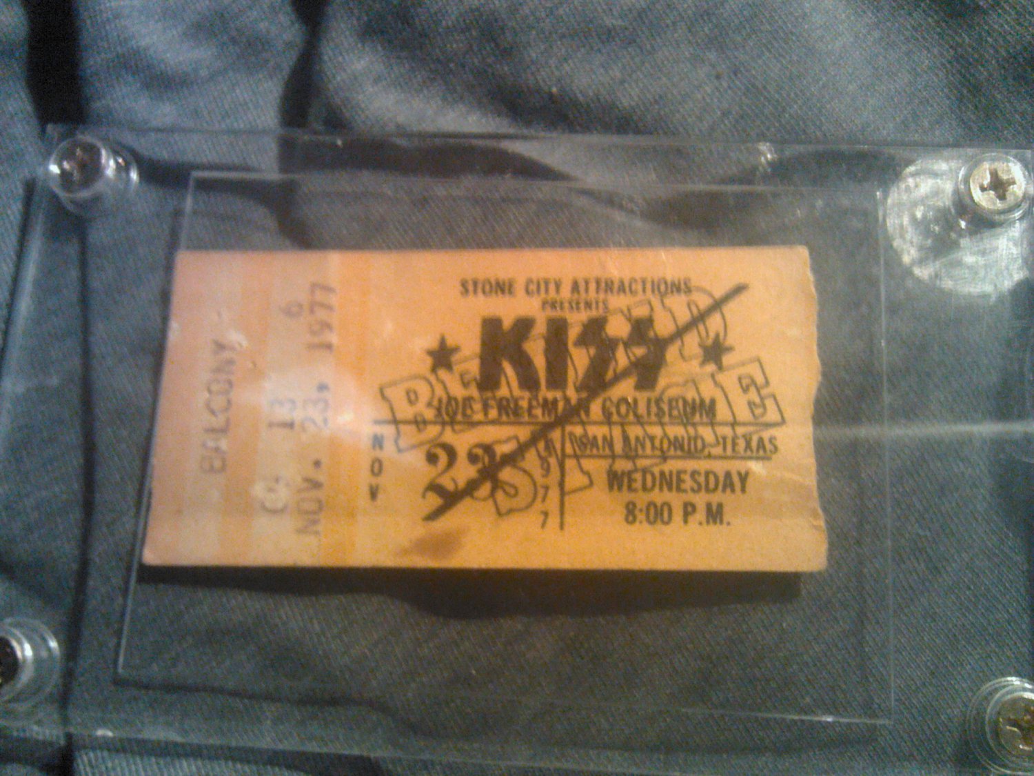 Ticket Stub 4-Screw Screwdown