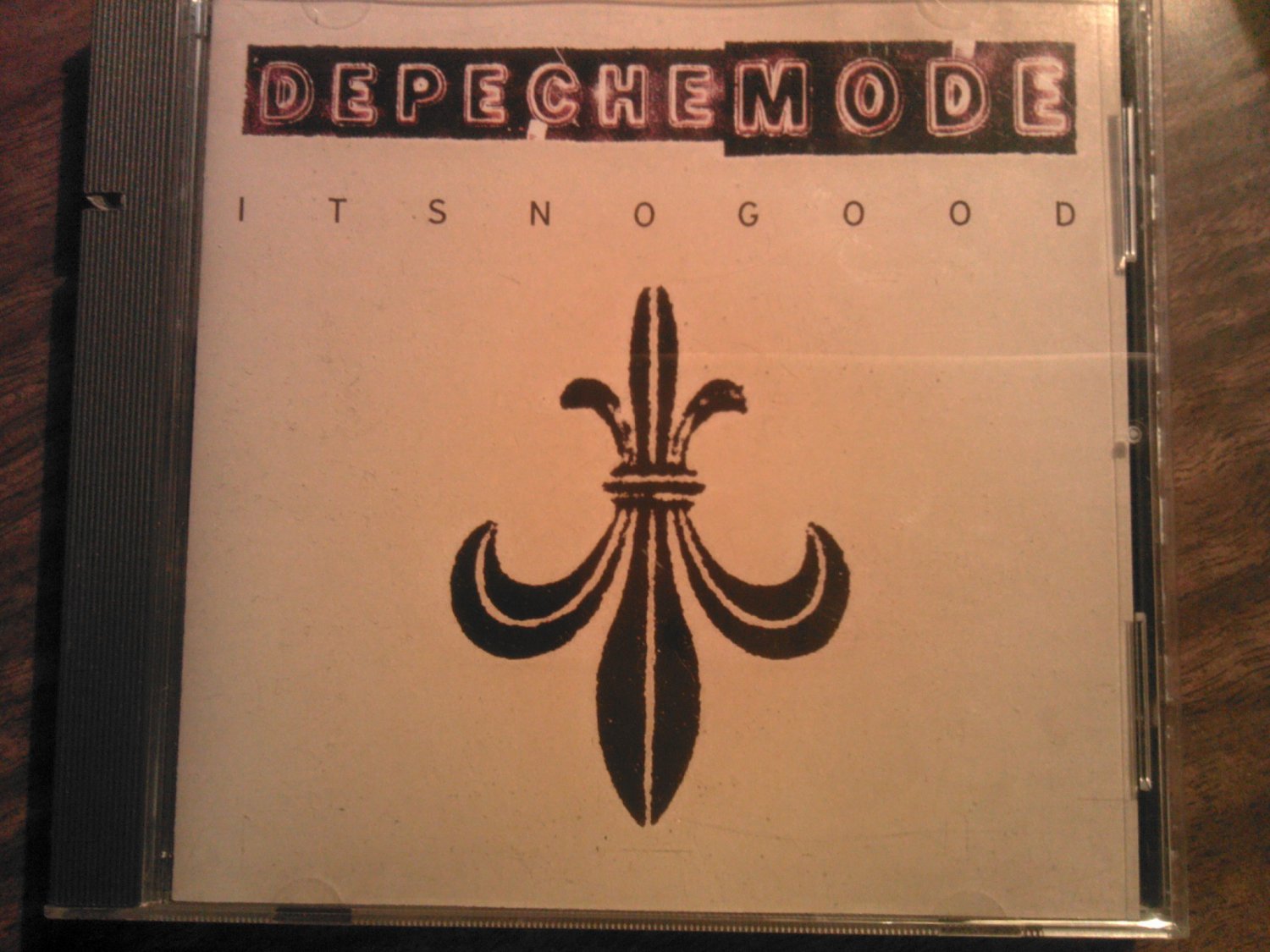 Its no good перевод. Depeche Mode Ultra 1997. Обложка Depeche_Mode_-_its_no_good. Depeche Mode it's no good. Depeche Mode Ultra обложка альбома.