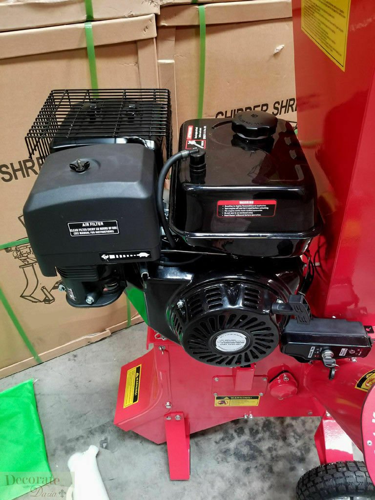 WOOD CHIPPER LEAF SHRED MULCHER 15HP Gas Mulch Bag Electric Start Warranty New