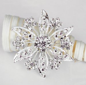 1 pc Rhinestone Crystal Diamante Silver Flower Brooch Pin Jewelry Cake Decoration BR069