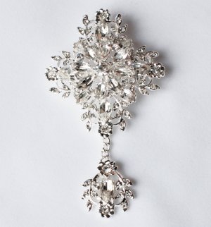 1 pc Rhinestone Crystal Diamante Silver Flower Brooch Pin Jewelry Wedding Cake Decoration BR098