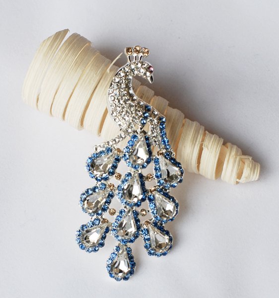 1 pc Rhinestone Crystal Diamante Silver Peacock Brooch Pin Jewelry Wedding Cake Decoration BR104