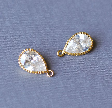 10 Cubic Zirconia Pear Cut Drop Dangle Teardrop Pendant Charm Gold Crystal Rhinestaone AC035