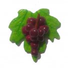 Red Grapes--ALL MAGNET ORDERS HAVE A 25 PIECE MINIMUM (ASSORTED OR SAME)